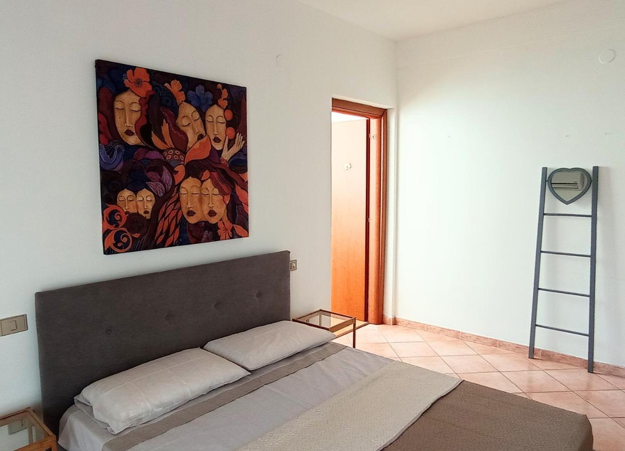 San Carlo Apartment กาญารี ภายนอก รูปภาพ