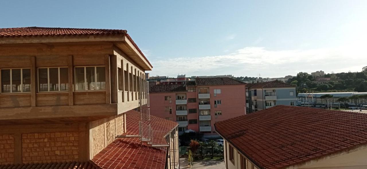 San Carlo Apartment กาญารี ภายนอก รูปภาพ