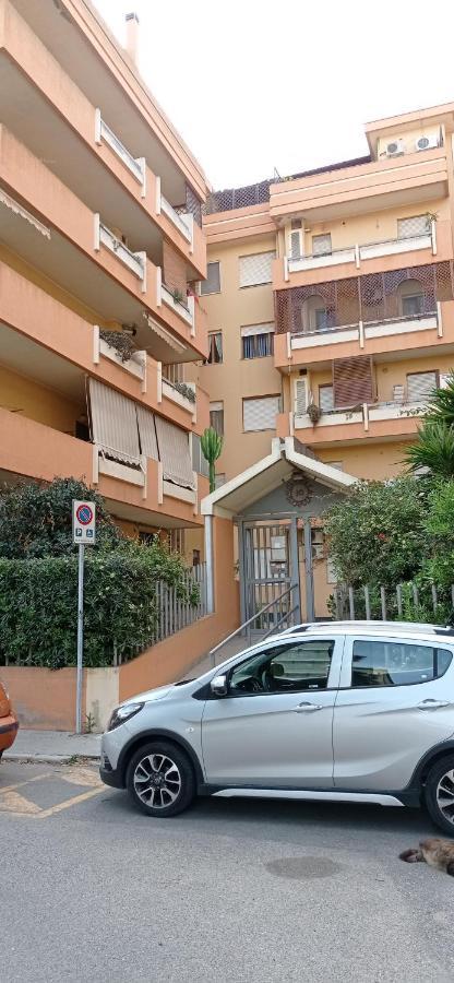 San Carlo Apartment กาญารี ภายนอก รูปภาพ